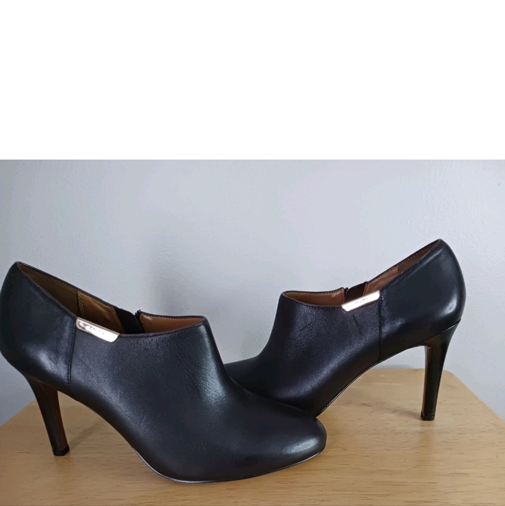 Coach Black/Brown Leather Women's Shoe